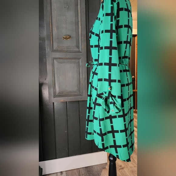 Merona Green and Black Geometric Shirt Dress - Picture 3 of 7
